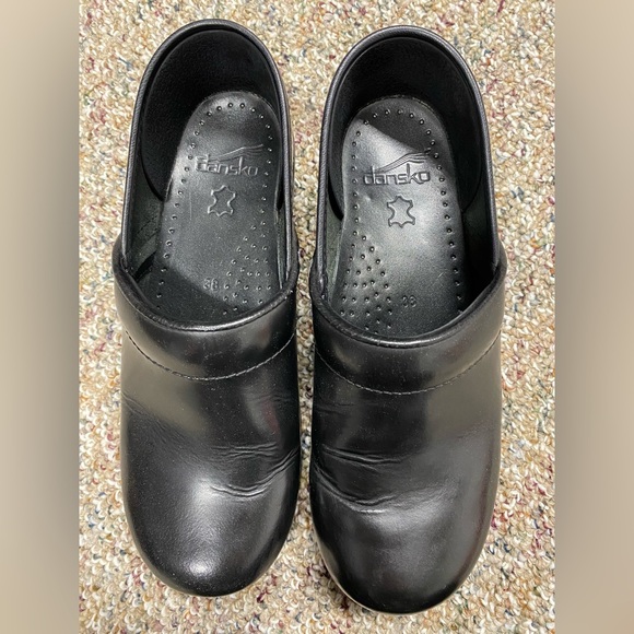 Dansko Professional Clog - Picture 1 of 4